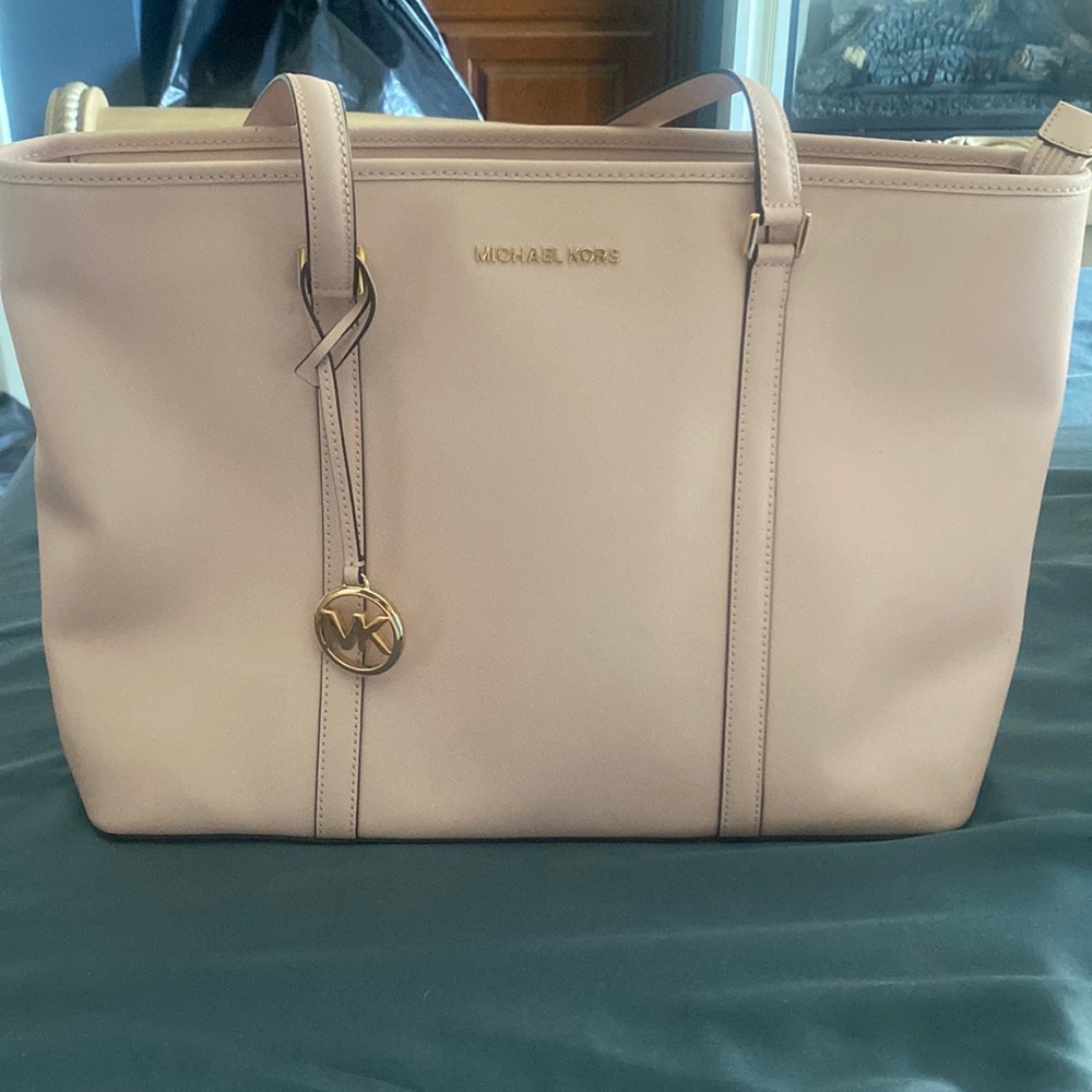 Michael Kors Tote